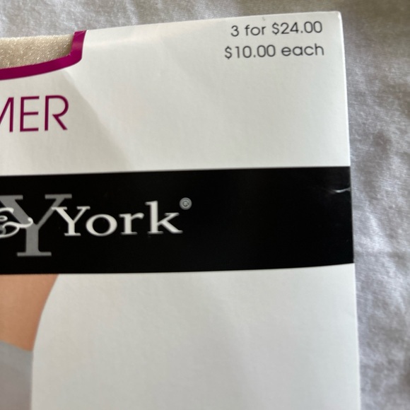 Preston & York Dillards SHIMMER Medium Control Top Pantyhose #67144 Champagne - Picture 6 of 7